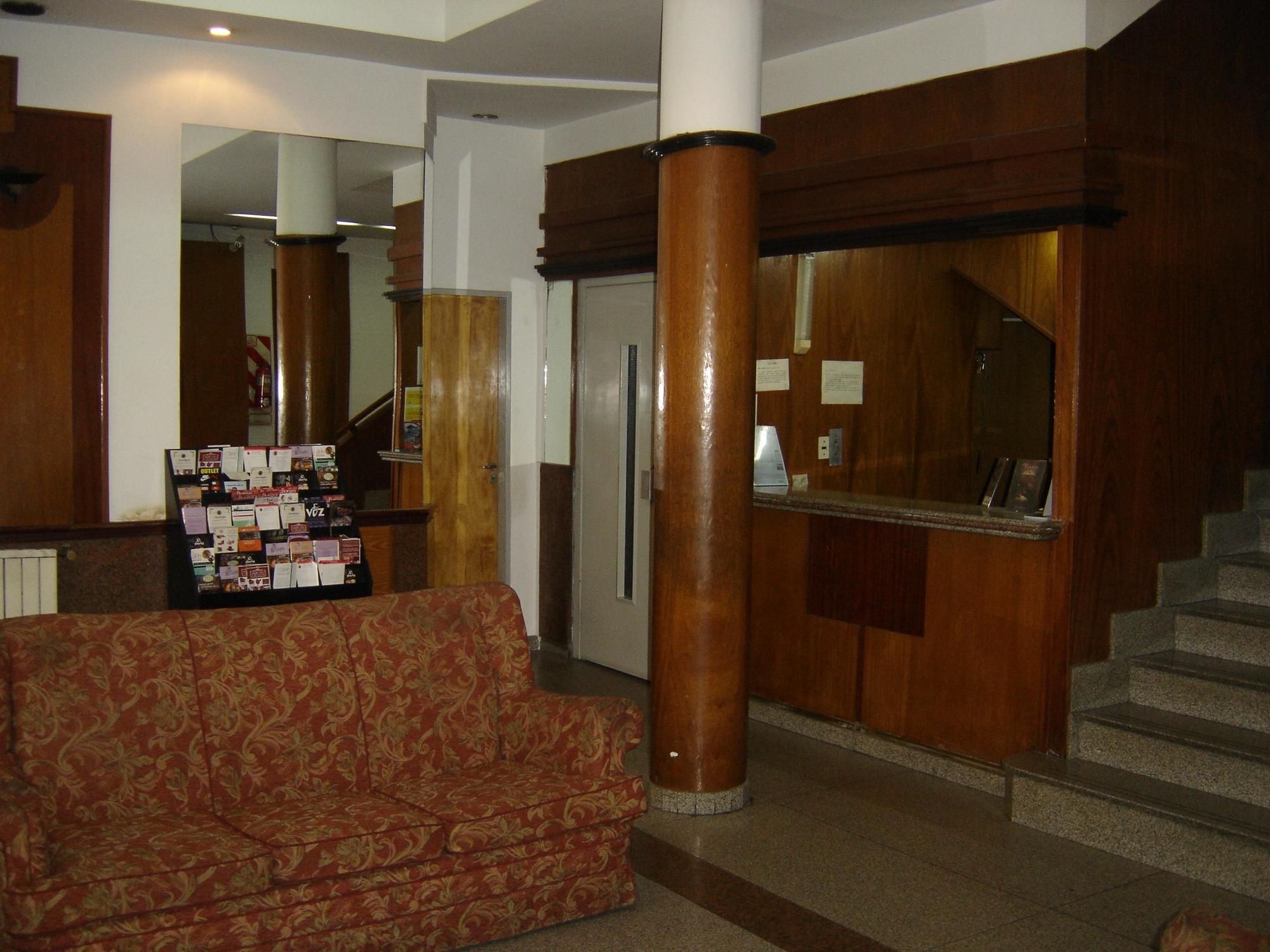 Hotel Chile Buenos Aires Eksteriør billede