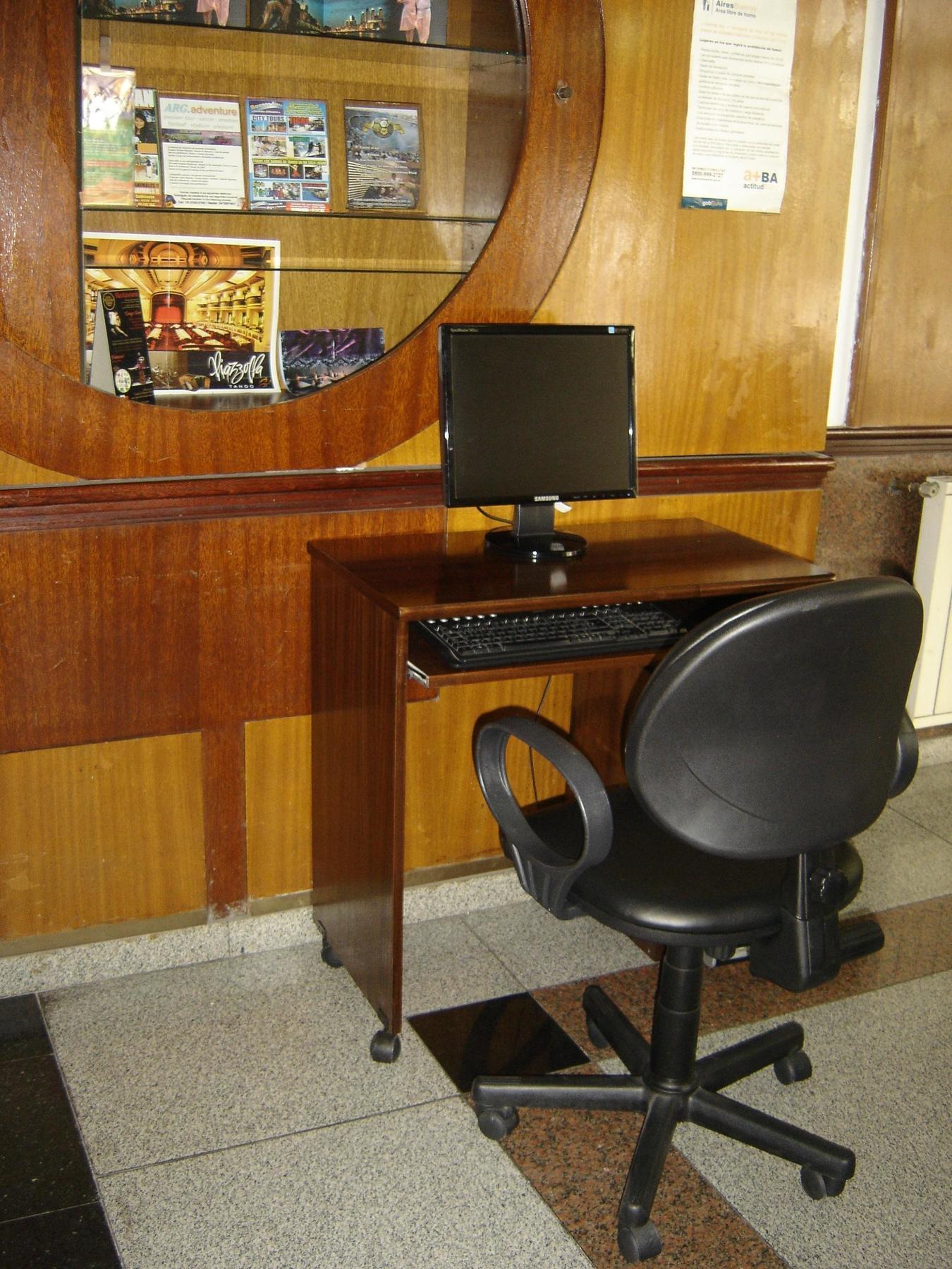 Hotel Chile Buenos Aires Eksteriør billede